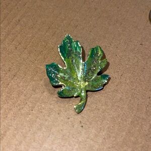 Green Leaf Brooch green enamel silver tone 1.5” textured